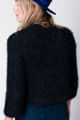 Blauer navy kurzer Damen Pullover aus Flauschgarn von Q2 - Rückenansicht