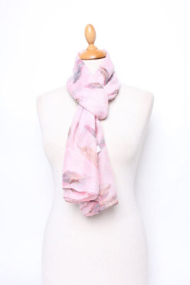 Lil Moon rosa Damen Schal mit Feder-Muster – Modeschal – Ganzansicht