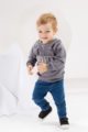laue Baby Jungen & Mädchen Babyhose im Jeans Look mit Taschen & breitem Komfortbund - Sweatjeans unisex von Pinokio - Babyphoto