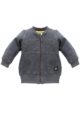 Dunkelgraue Baby Zip Sweatjacke strukturiert mit Taschen, Patch für Jungen & Mädchen - Reißverschluss Pullover Sweatshirt Oberteil unisex von Pinokio - Vorderansicht