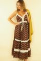 Maxikleid mit Vintage-Muster und aufgenähten Spitzenelementen im Boho-Style, Sommerkleid, braun - Vorderansicht