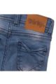 Baby Jeans mit Taschen + Marken-Patch in Lederoptik - Jeanshose für Jungen 5-Pocket blau - Babyjeans aus Baumwolle von Dirkje – Detailansicht