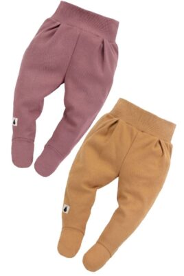 PINOKIO Baby Kinder Mädchen Halb-Strampler mit Fuß aus 100% Baumwolle in Karamell-Braun + Rosa – Schlafstrampler mit Komfortbund in 2 Farben – Vorderansicht