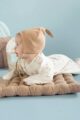 Baby Kinder Sleepsuit aus reiner Bio-Baumwolle in weichem Ecru-Weiß mit Pferde-Äpfel-Muster und Druckknöpfen + Knotenmütze in Braun für Mädchen und Jungen von PINOKIO - Inspiration Babyfoto