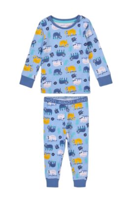 Minoti blauer Baby Kinder Langarm Schlafanzug mit Faultieren gemustert aus Baumwolle für Jungen – Sloth Pyjama hellblau – Vorderansicht