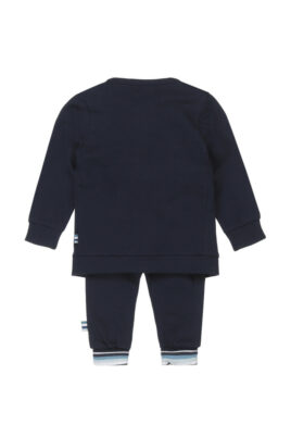 3 teiliges Jungen Babyset in Blau - Sweatjacke mit Tasche, Print SURF UP & Druckknöpfe - Kurzarmshirt Sommershirt mit Streifen - Babyhose unifarben von DIRKJE - Rückansicht