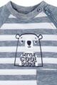 Jungen Baby Kinder langarm Schlafanzug Overall Einteiler ohne Fuß mit Bär, Tasche & Streifen in Blau-weiß von Jacky - Detailansicht Brusttasche & Print Cool Bear