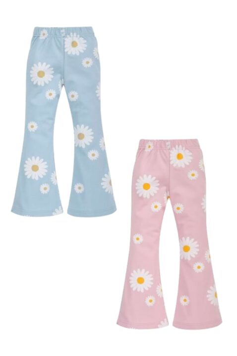 Hellrosa & hellblaue Flared Leggings mit Schlag, ausgestelltem Bein, elastischem Schlupfbund & Gänseblümchen gemustert für Babys & Kinder von PINOKIO - Vorderansicht beider Mädchen Baby-Schlagleggings aus Baumwollmischung